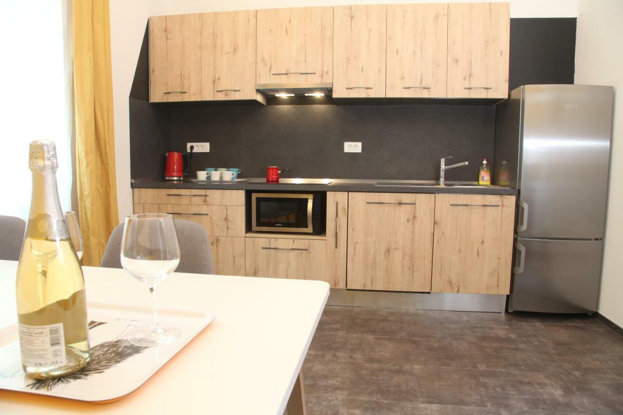 Writer'S Place Hotel Ljubljana Ngoại thất bức ảnh