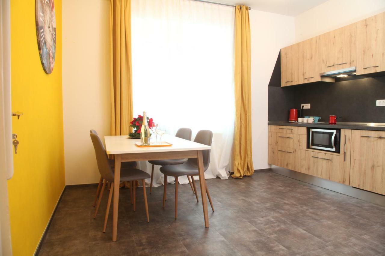 Writer'S Place Hotel Ljubljana Ngoại thất bức ảnh